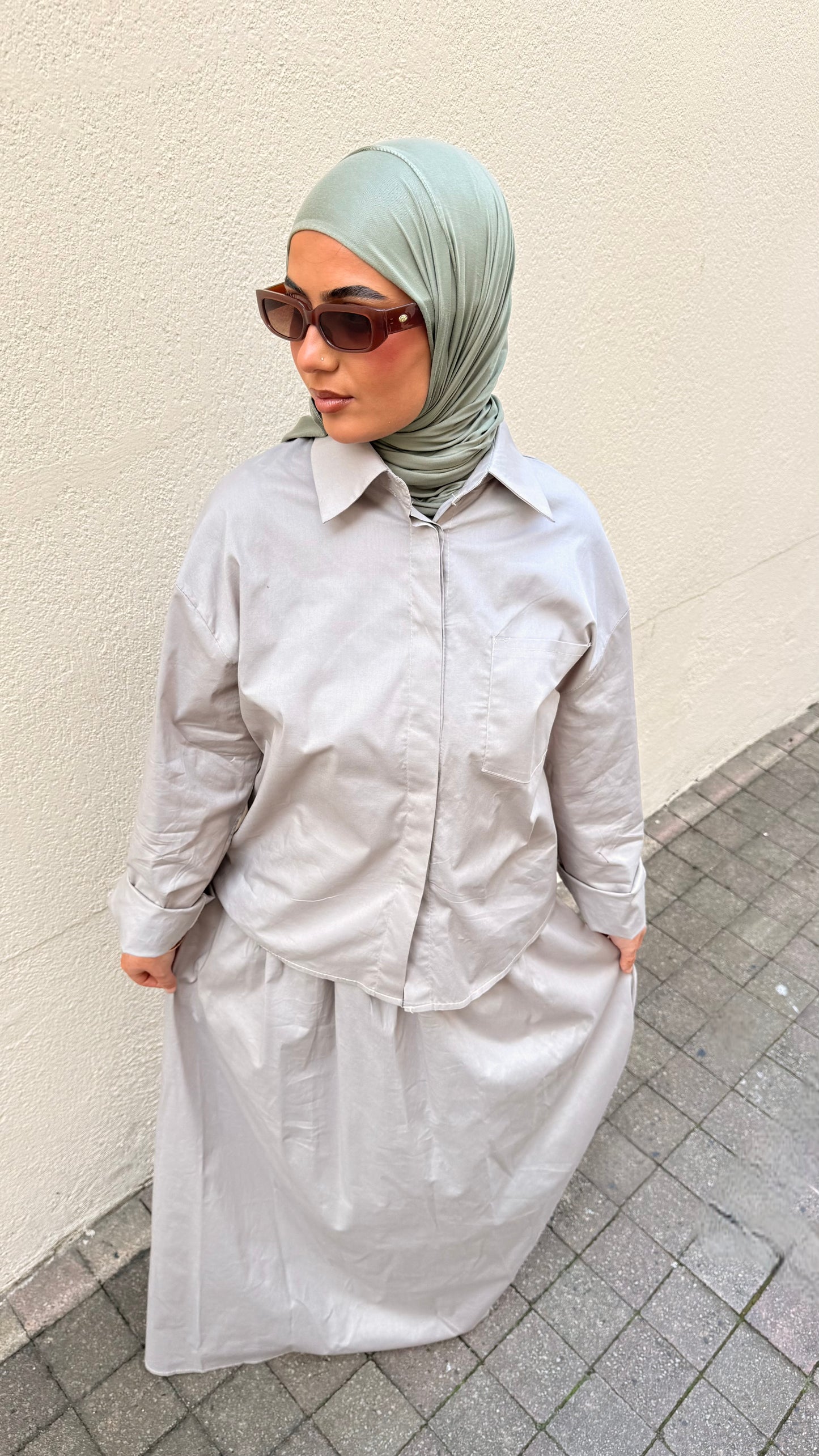 Ensemble Tokyo taupe