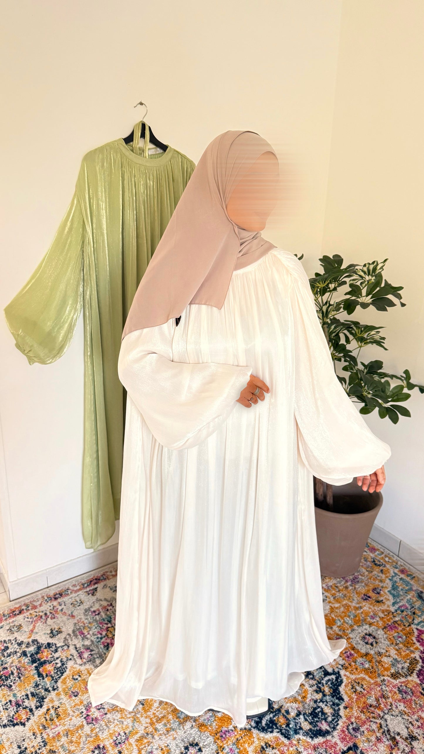 Robe Najlaa blanc cassé