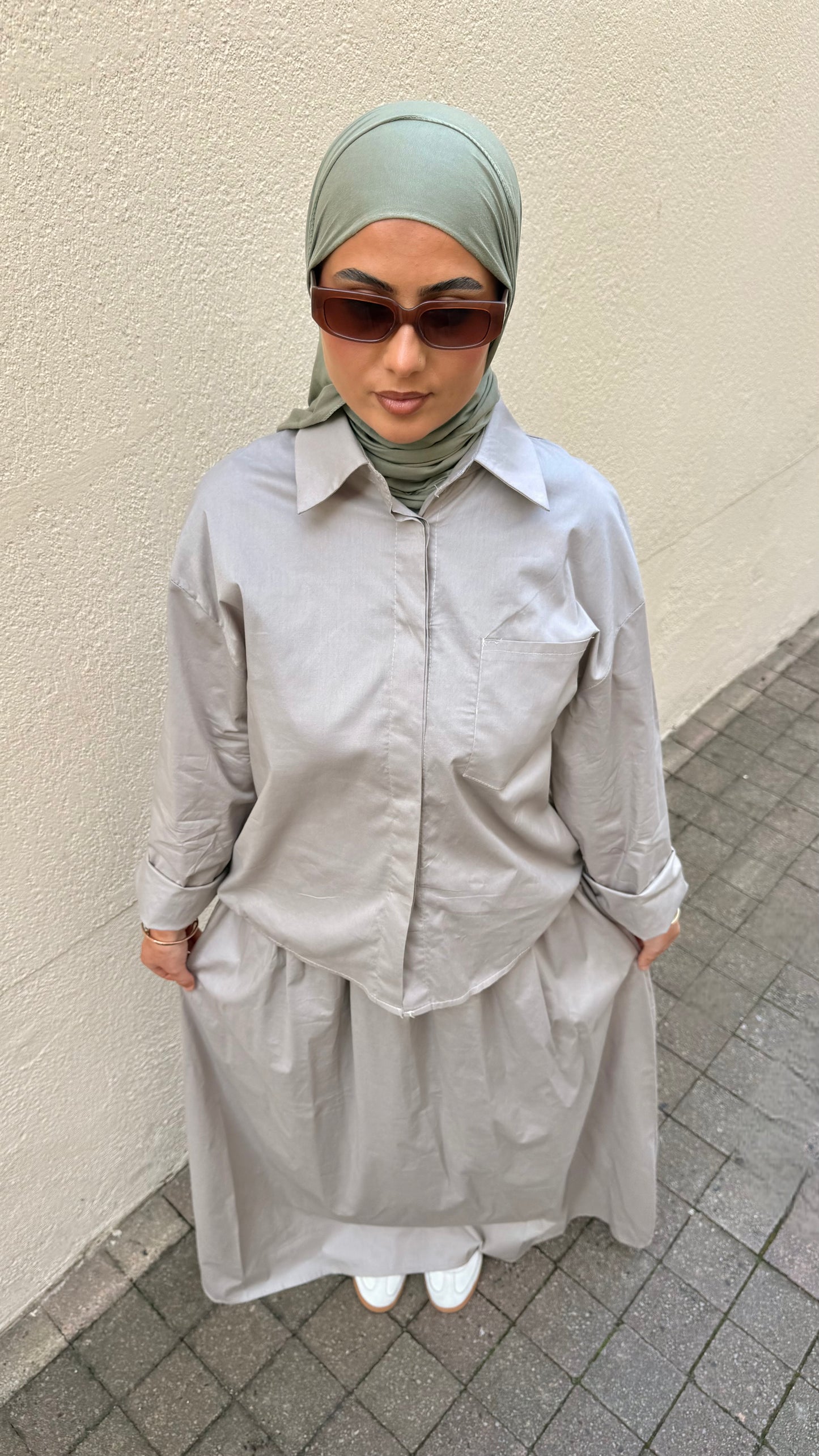 Ensemble Tokyo taupe