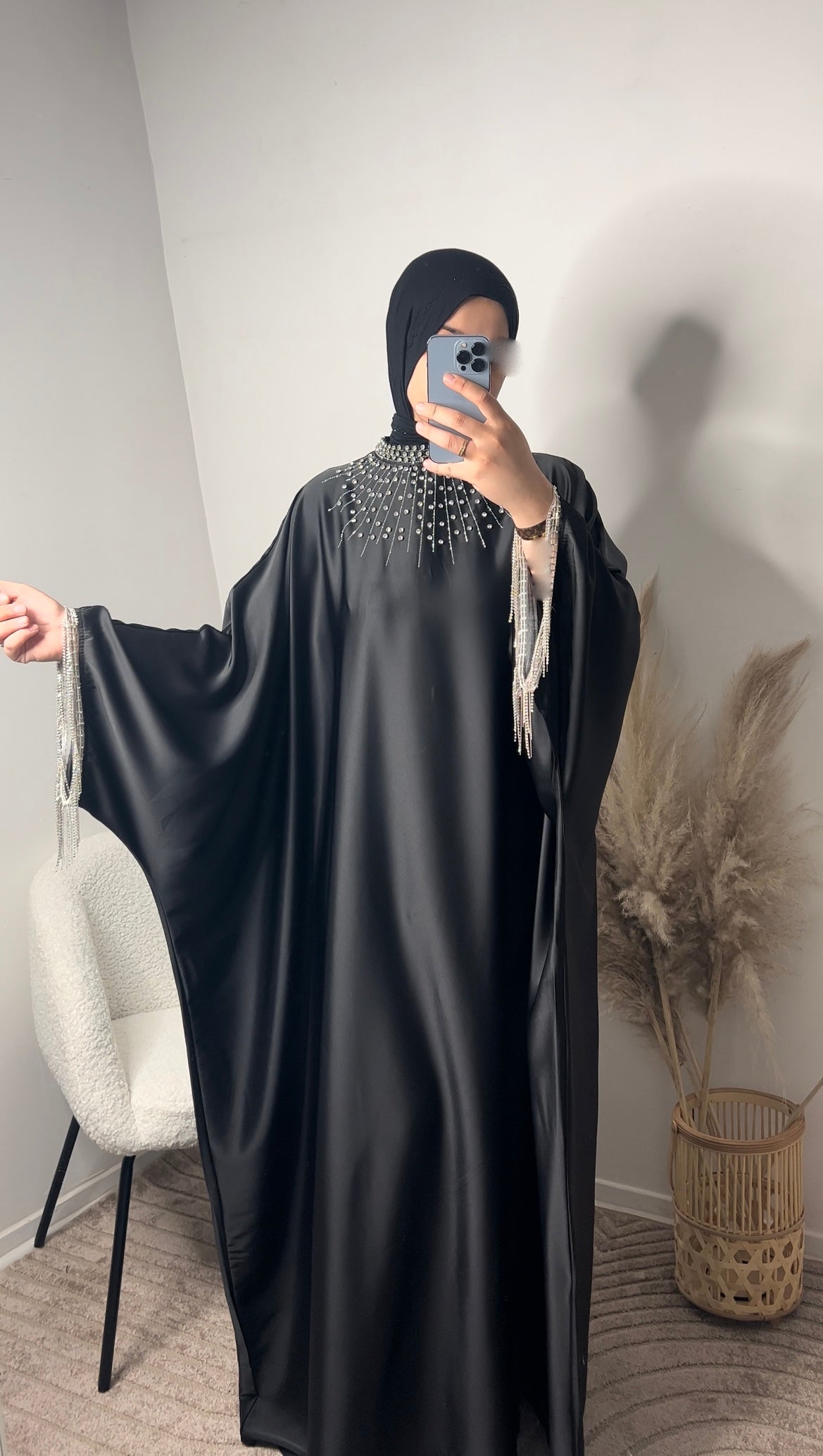 Abaya Nesma